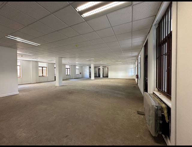 3,731M² OFFICE TO LET IN SANDTON CENTRAL